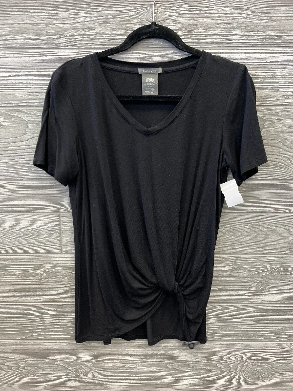 Top Short Sleeve By Matty M In Black, Size: S