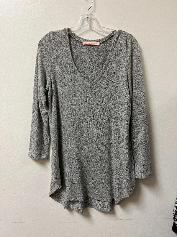 Top Long Sleeve By Clothes Mentor In Grey, Size: Xl