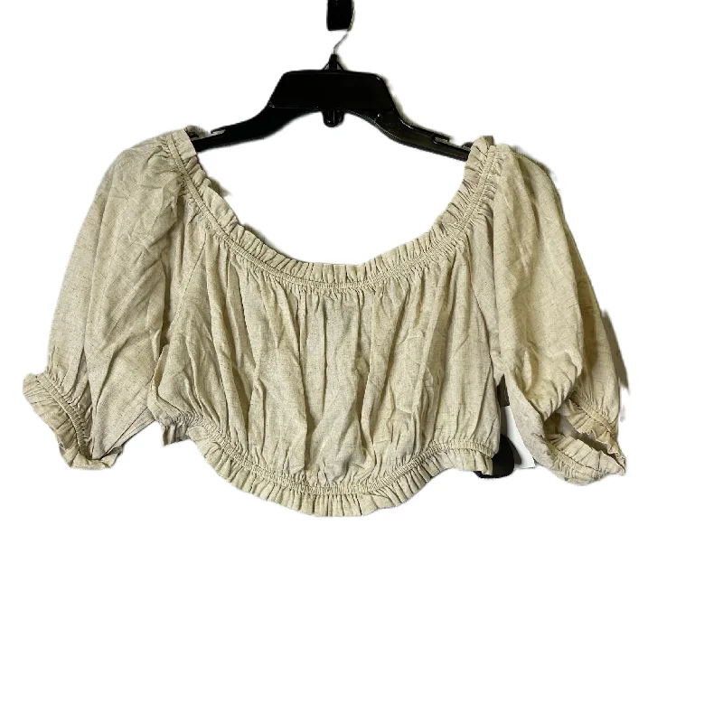 Top Short Sleeve By Vici In Cream, Size: L