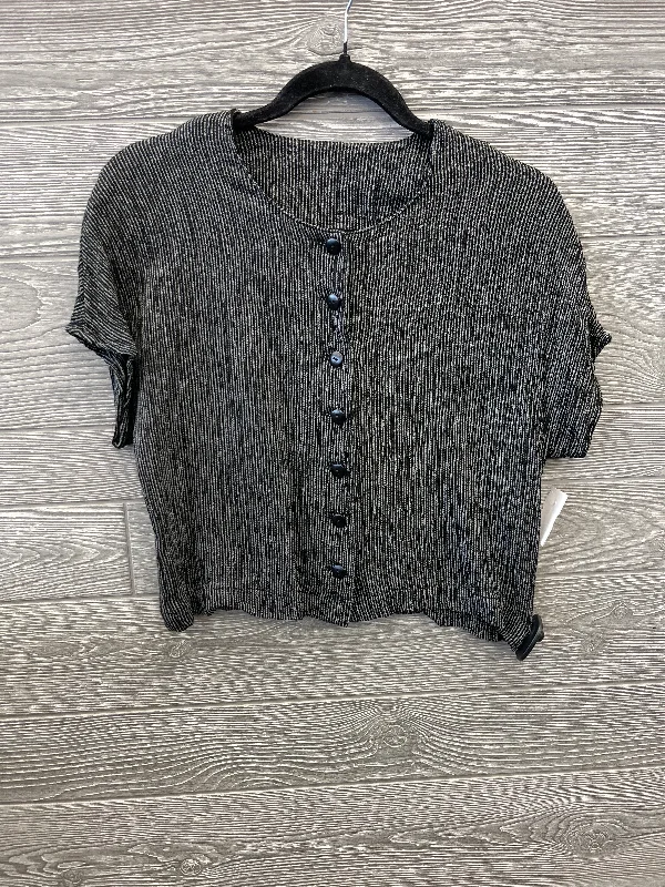 Top Short Sleeve By Caroline Rose In Black, Size: S