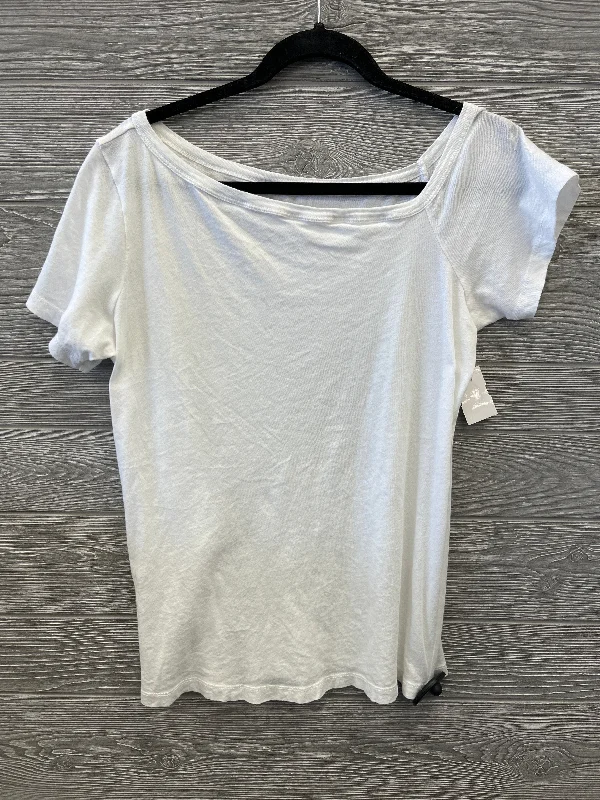 Top Short Sleeve By Lou And Grey In White, Size: S