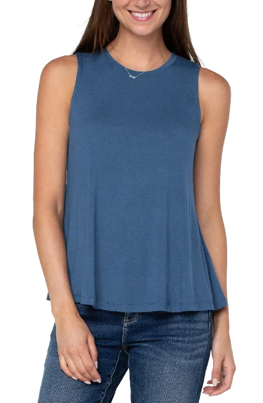 SLEEVELESS SCOOP NECK TANK