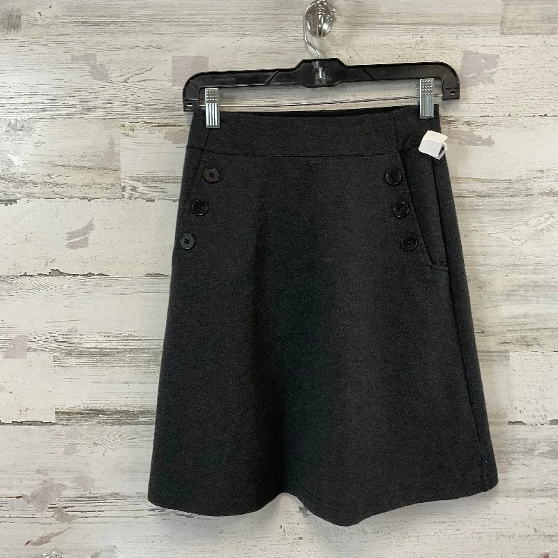 Skirt Mini & Short By Betabrand In Grey, Size: Xs