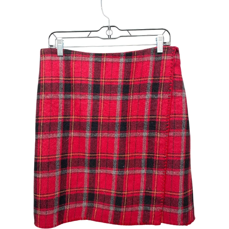 Skirt Mini & Short By Eddie Bauer In Red, Size: 12